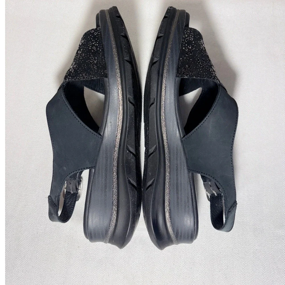 Paula Urban Black Leather Metallic Floral Wedge Sandals Womens 39 Spain‎